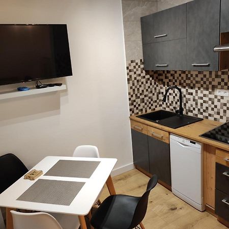 Studio Apartman Rose Apartment Plitvicka Jezera Bagian luar foto