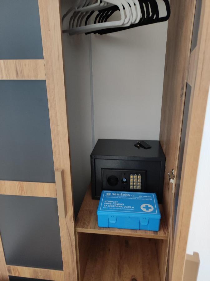 Studio Apartman Rose Apartment Plitvicka Jezera Bagian luar foto